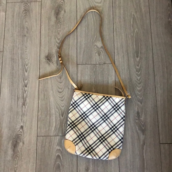 Burberry Handbags - Burberry blue label crossbody bag